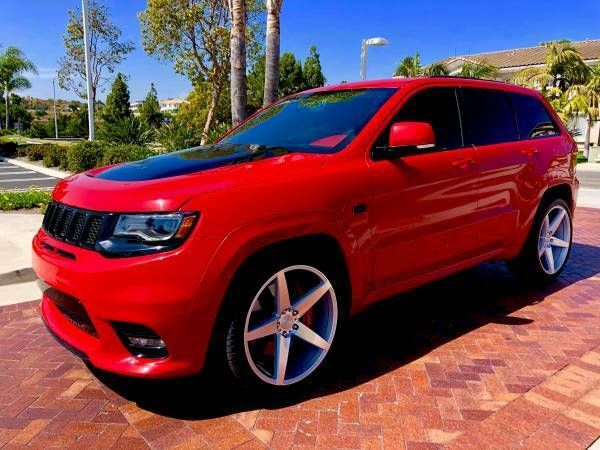 2012 jeep grand cherokee srt8