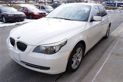 2009 bmw 528i 528xi xdrive awd heated seats auto sunroof leather white/gray!