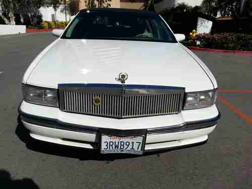 1996 Cadillac DeVille Base Sedan 4-Door 4.6L, image 3