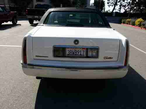 1996 Cadillac DeVille Base Sedan 4-Door 4.6L, image 6