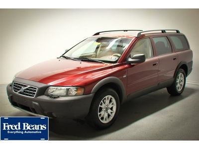 2004 volvo xc70 2.5l turbocharged awd station wagon