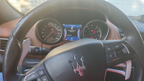 2017 maserati levante s sport
