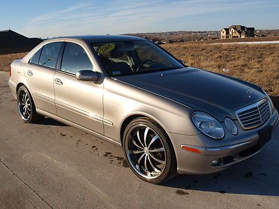 2005 mercedes benz e-320 4matic awd / leather / roof / custom wheels