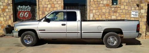 1999 dodge ram 2500 base extended cab pickup 2-door 5.9l