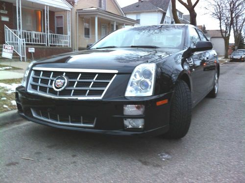 2008 cadillac sts rwd,3.6l,v6,leather,moonroof,park assist,very clean,only 61k!