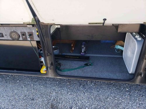 2004 Freightliner Chassis X LINE MOTOR HOME, US $25,000.00, image 17