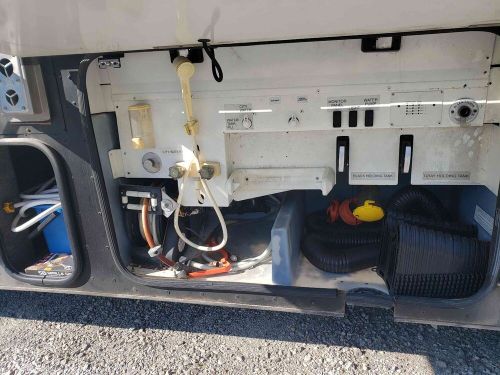 2004 Freightliner Chassis X LINE MOTOR HOME, US $25,000.00, image 18