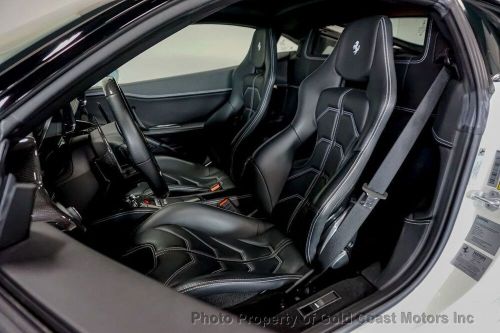 2015 Ferrari 458 Italia *Carbon Fibre Racing Package* *Two-Tone Exterior*, US $279,900.00, image 3