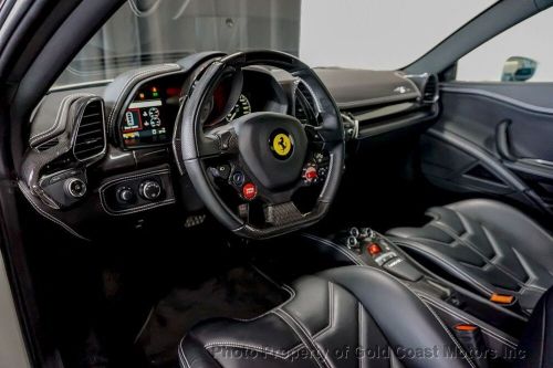 2015 Ferrari 458 Italia *Carbon Fibre Racing Package* *Two-Tone Exterior*, US $279,900.00, image 4