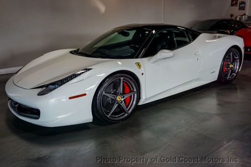2015 Ferrari 458 Italia *Carbon Fibre Racing Package* *Two-Tone Exterior*, US $279,900.00, image 9