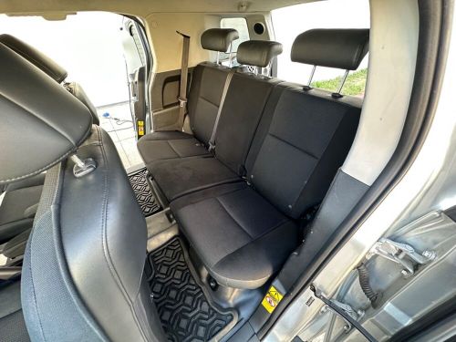 2007 Toyota FJ Cruiser 4X4 - Automatic, US $19,500.00, image 6