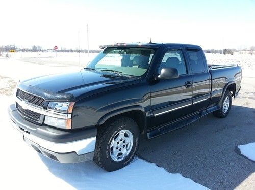 2004 chevy silverado 1500 lt 5.3 v8 4x4 leather loaded low miles very nice