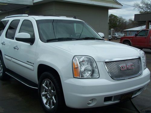 2007 gmc yukon denali sport utility 4-door 6.2l