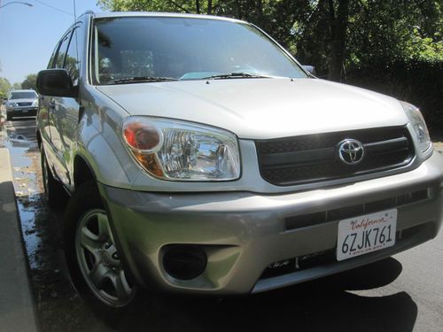 2004 toyota rav 4 looks runs and drives like new