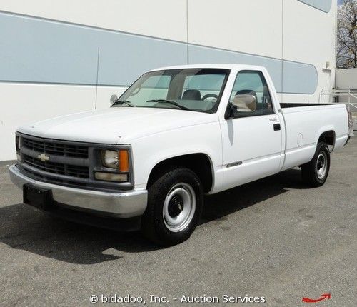 Chevrolet 2500 utility pick up truck chevy 5.0l gasoline 96" bed sideutility box