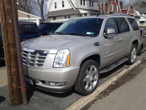 2008 cadillac escalade base sport utility 4-door 6.2l