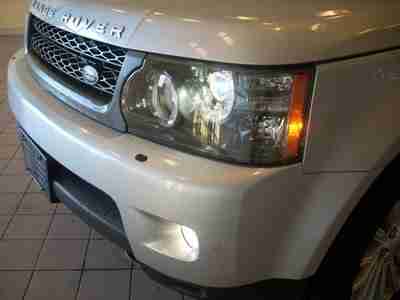 ONE OWNER NON SMOKER 5.0 L V8 LOW MILES LOW RESERVE, image 10