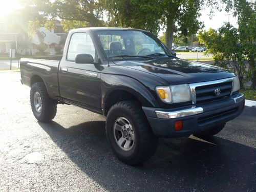 1999 toyota tacoma dlx standard cab pickup 2-door 2.7l