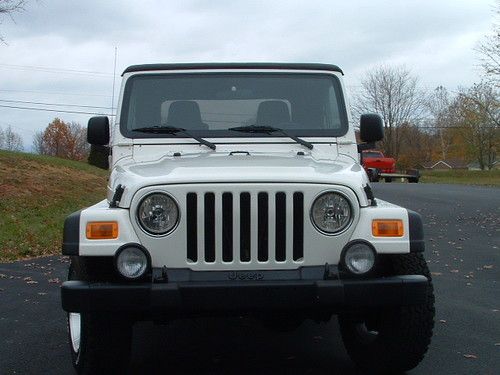 2003 jeep wrangler sport 4x4 utility 2-door 4.0l, auto.