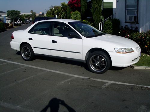 1999 honda accord dx sedan 4-door 2.3l