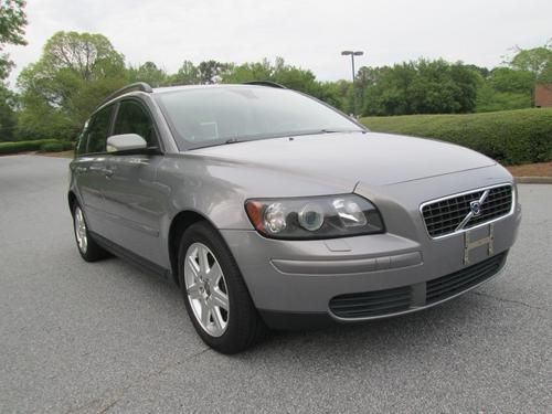2.4 liter, 5 cylinder , heated seats ,service records, 108k miles, must see!!
