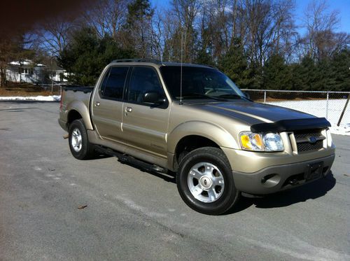 2002 ford explorer sport trac xl 4-door 4x4 v6 automatic// 2 owner// clean