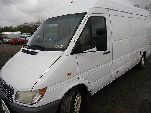 2002 dodge sprinter 2500 158" w'b super high ex fedex clean!