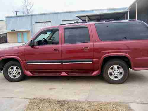 2001 Chevrolet Suburban 1500 LT Sport Utility 4-Door 5.3L, image 2