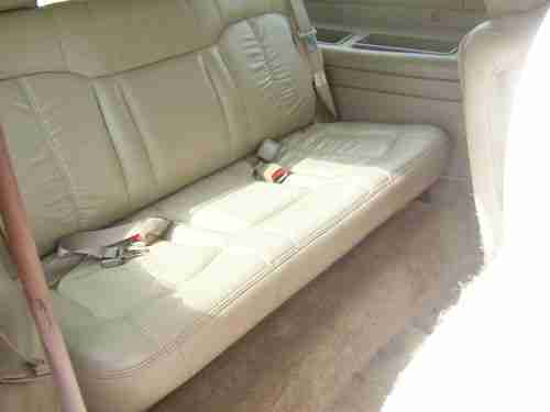 2001 Chevrolet Suburban 1500 LT Sport Utility 4-Door 5.3L, image 6