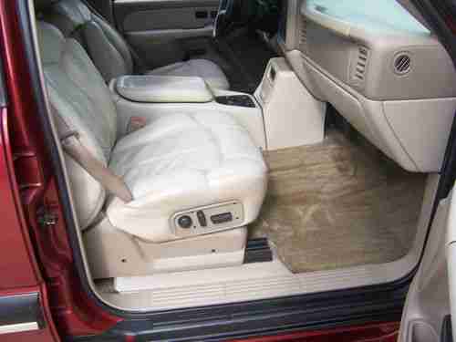 2001 Chevrolet Suburban 1500 LT Sport Utility 4-Door 5.3L, image 7