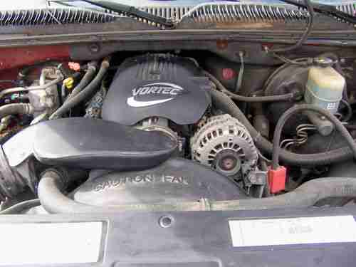 2001 Chevrolet Suburban 1500 LT Sport Utility 4-Door 5.3L, image 13