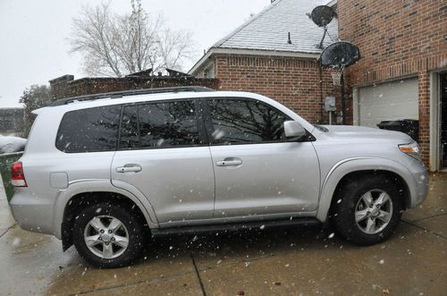 2011 toyota land cruiser base sport utility 4-door 5.7l