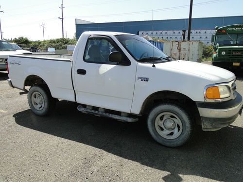 2004 ford f-150 heritage  standard cab pickup 2-door 4.2l