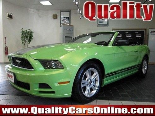 13359 miles  we finance green gray cloth convertible v6 automatic