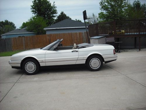 1990 Cadillac Allante Base Convertible 2-Door 4.5L, image 8