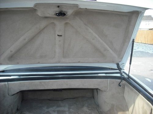 1990 Cadillac Allante Base Convertible 2-Door 4.5L, image 13