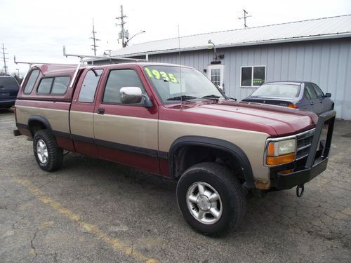 1993 dodge dakota le extended cab ,5.2v8,4x4,cold ac,no reserve.