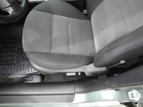 2003 Mazda 6 Fuel Efficient 4Cyl 2.3L, image 2