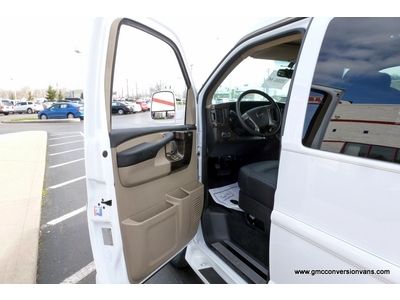 Southern Comfort 9 Passenger Conversion Van - 31