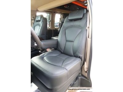 Southern Comfort 9 Passenger Conversion Van - 31