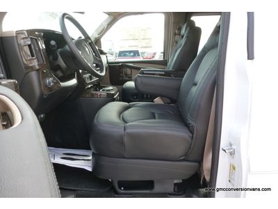 Southern Comfort 9 Passenger Conversion Van - 31