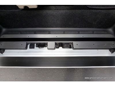 Southern Comfort 9 Passenger Conversion Van - 31