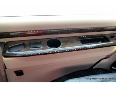 Southern Comfort 9 Passenger Conversion Van - 31