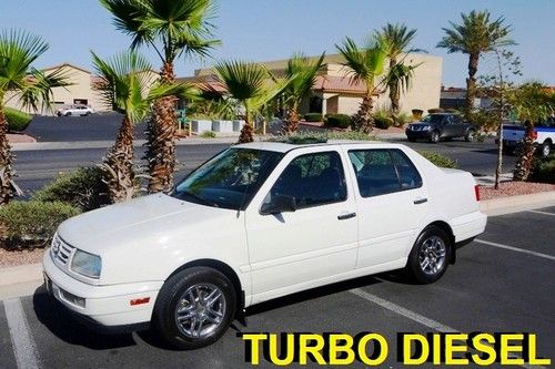 1998 vw jetta tdi turbo diesel 5-spd. sunroof ice cold a/c good cond. no reserve