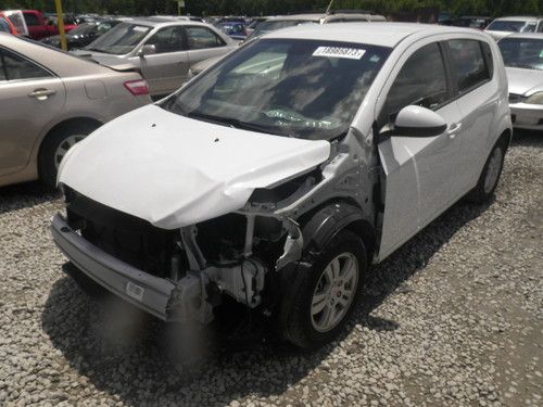 2012 Chevrolet Sonic: NO RESERVE, image 2