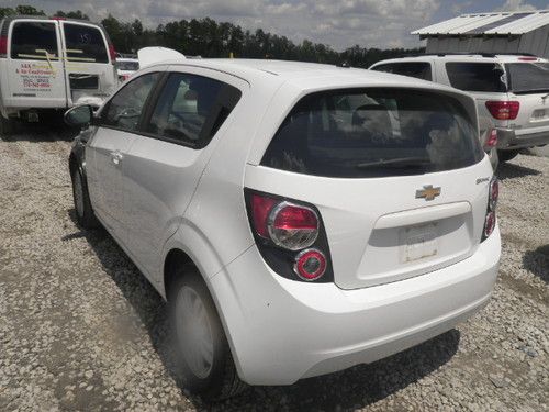2012 Chevrolet Sonic: NO RESERVE, image 5