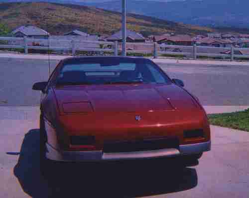MINT CONDITION COLLECTIBLE FIERO GT, image 6