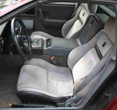 MINT CONDITION COLLECTIBLE FIERO GT, image 8