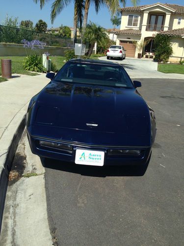 Chevy corvette low milles no reserve very nice well taken care of