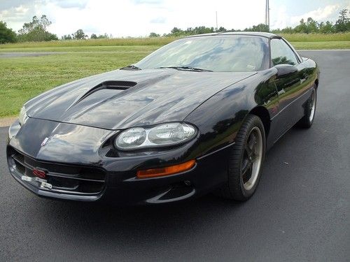 2002 Chevrolet Camaro SS--Ram Air--6 Speed --SLP Package, image 2